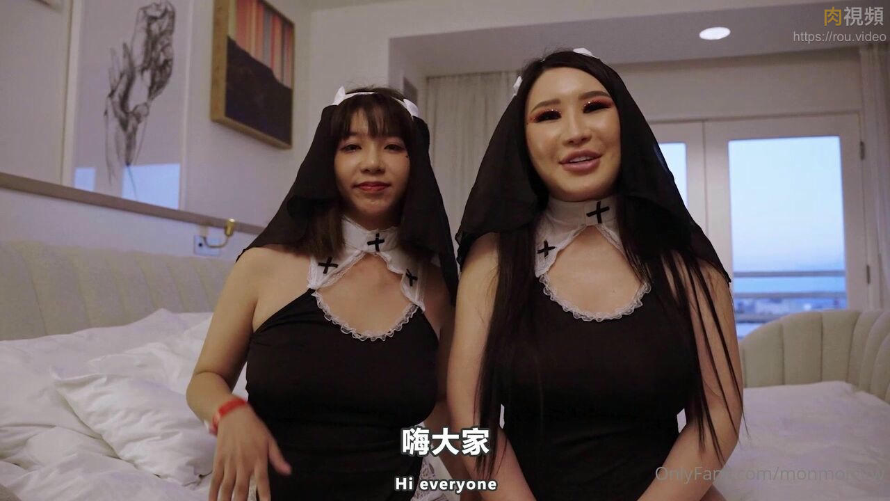 與美國女優修女裝扮 吳夢夢